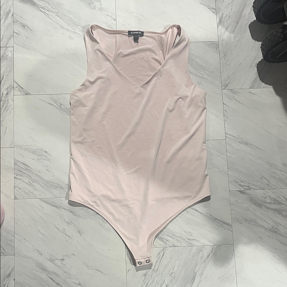 Express Blush Pink V-Neck Bodysuit